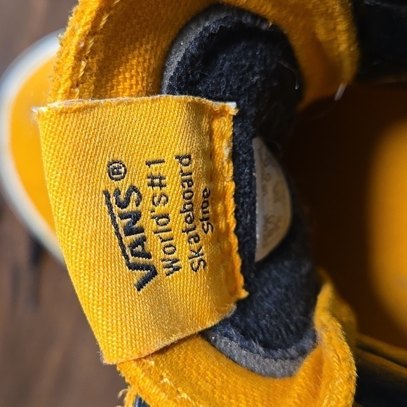 Vans Yellow Suede Canvas Hightops Unisex Mens 8 Womens 9.5 Skater Streetwear - Picture 3 of 8